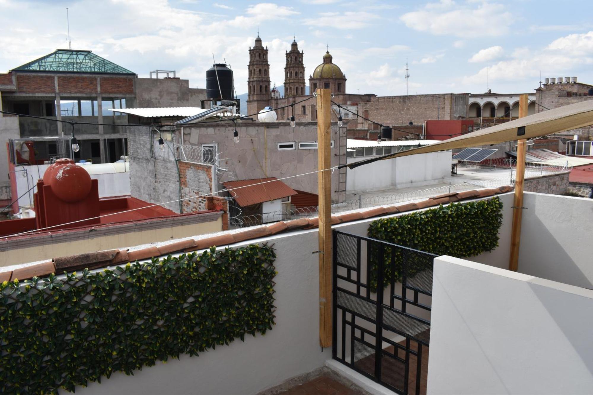 El Suburbio - Serapio Rendon Morelia Exterior photo